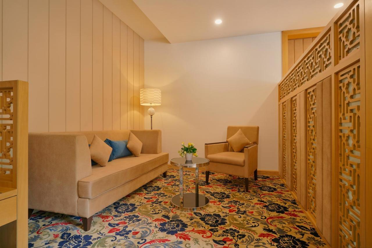 Skk Blu Hotel & Spa Udaipur Exterior photo